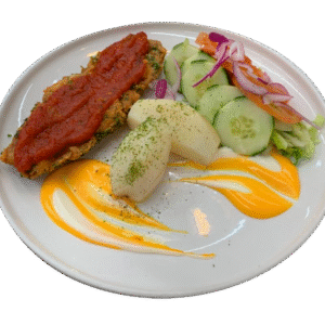 Bistec  a la napolitana con papas al vapor  y ensalada mixta